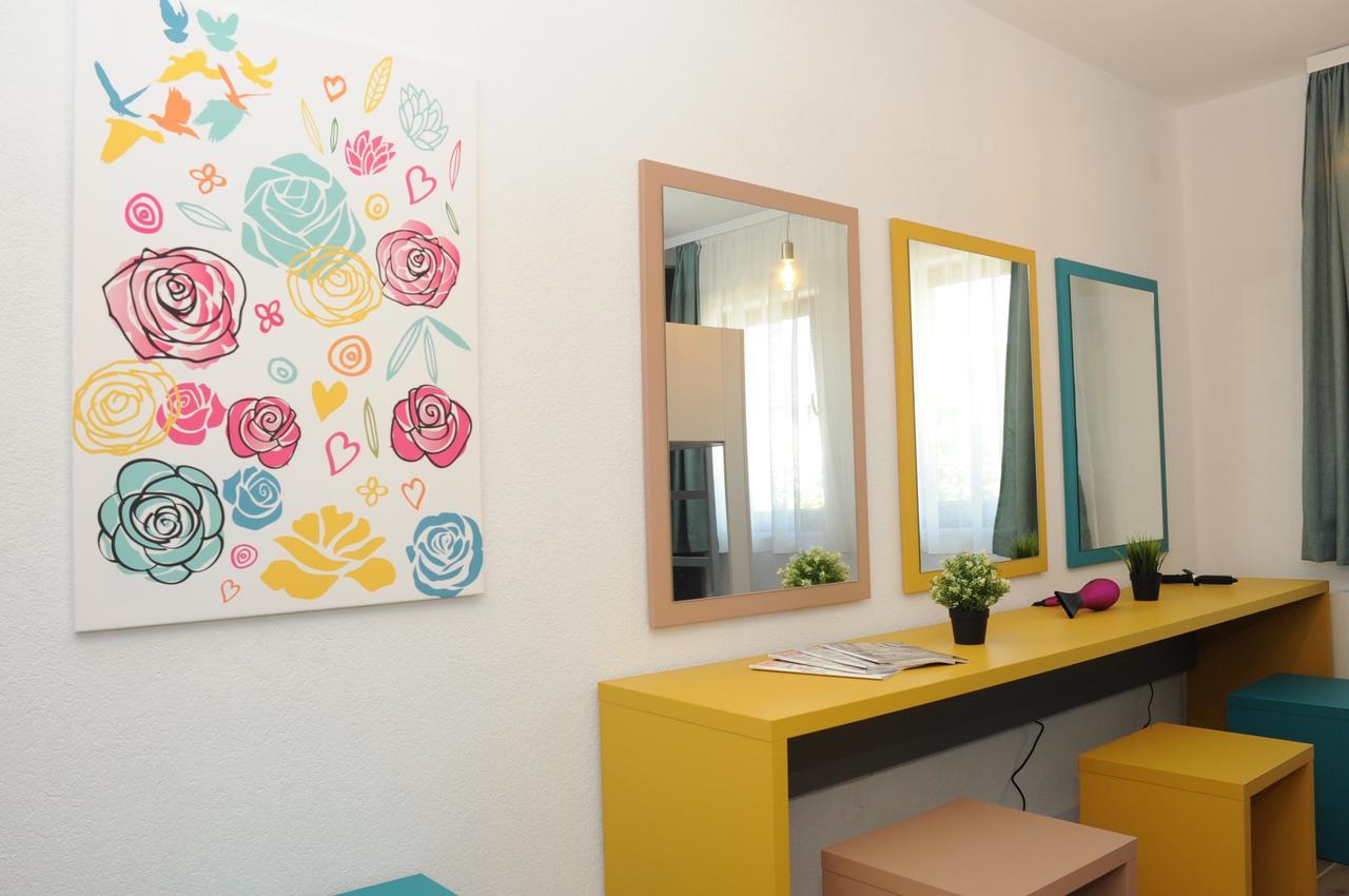 Kucha Hostel *
